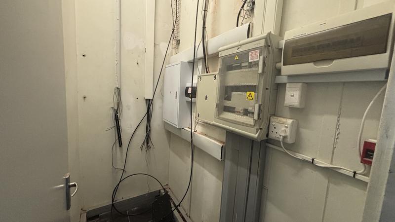 To Let commercial Property for Rent in Maitland Western Cape
